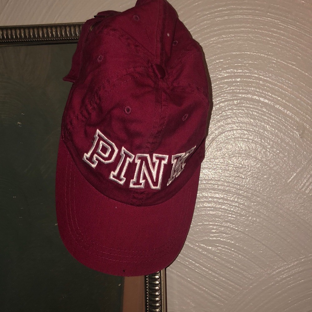 Athletic hat